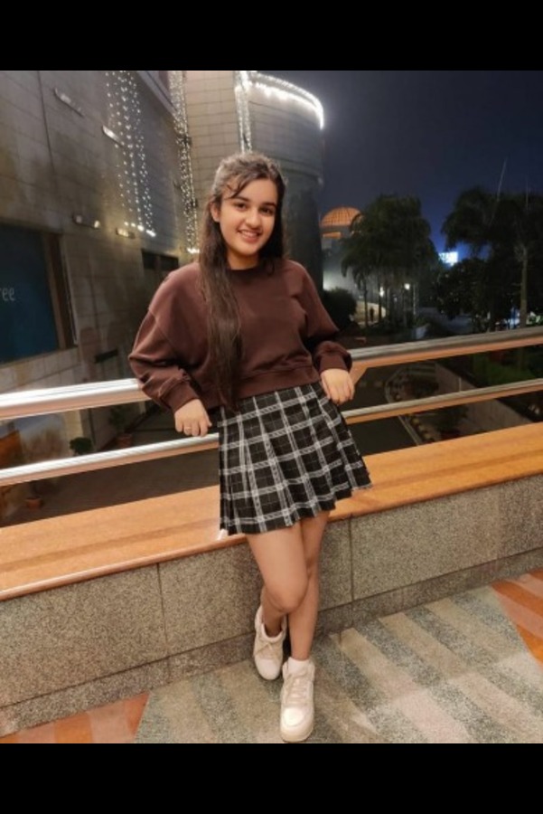 female call girl in Race Course Road Delhi